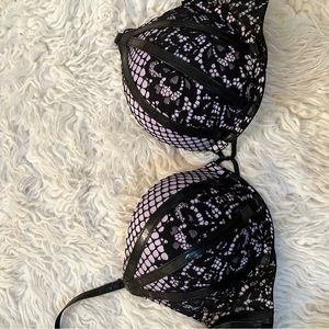 Victoria’s Secret push-up bra